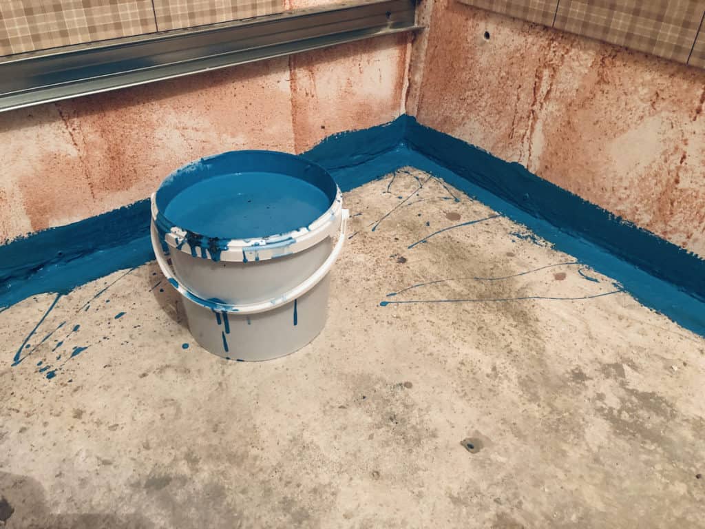 Hydroizolace koupelny kolem sprchového koutu