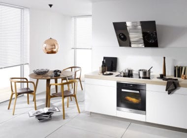Jak vybrat digestoř – nástěnný odsavač par s LED osvětlením
