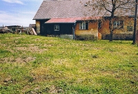 V současné době je dům v rekonstrukci a na pozemku staveniště.