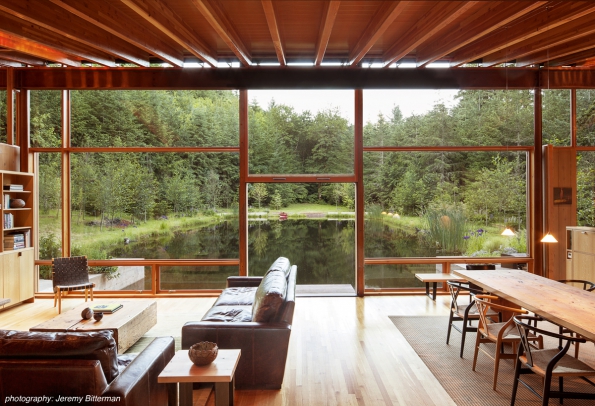 Obývací pokoj. AIA Housing Awards 2016: Cutler Anderson Architects - Newberg Residence
